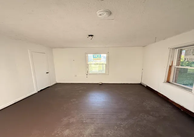Photo 4 of Single family home for sale at 1481 Maxey Valley Rd, Hustonville, KY 40437 | MLS# 26018918 | Listing updated on 2026-08-21