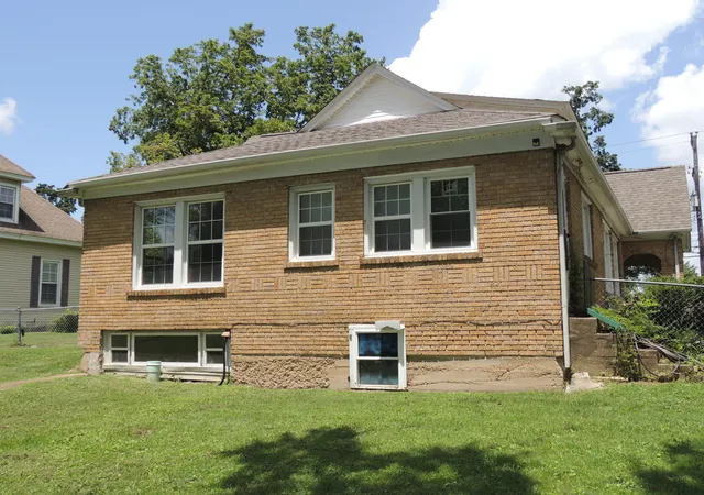 Photo 14 of Single family home for sale at 308 E College St, Mayfield, KY 42066 | MLS# 26019160 | Listing updated on 2026-09-03