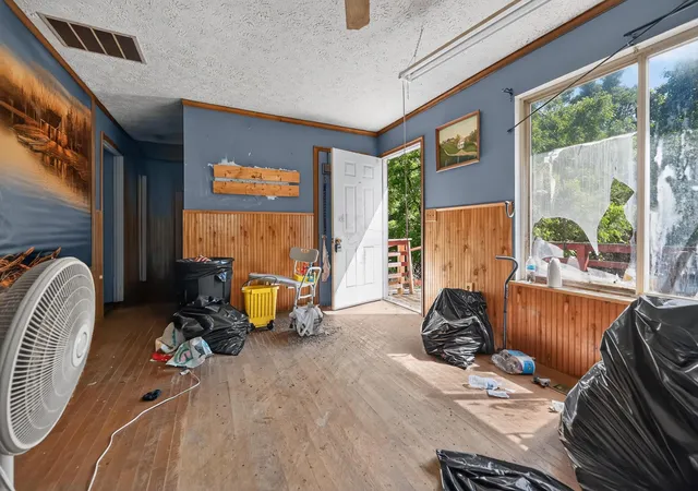 Photo 3 of Single family home for sale at 463 Hillman Rd, Olive Hill, KY 41164 | MLS# 26018950 | Listing updated on 2026-09-11