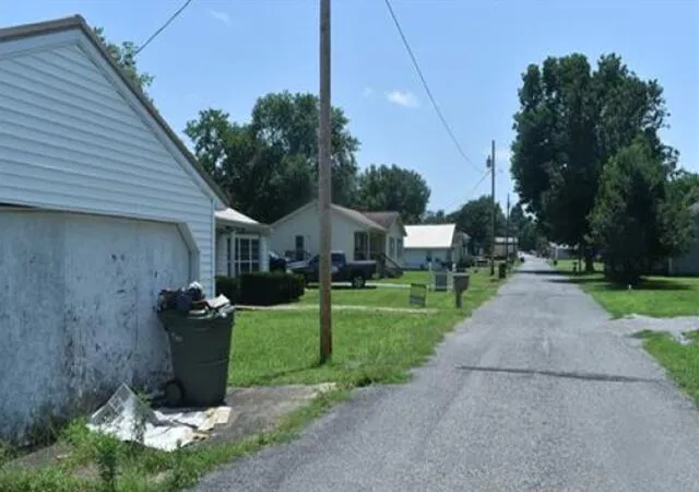 Photo 2 of Single family home for sale at 186 Exchange St, Wingo, KY 42088 | MLS# 26018946 | Listing updated on 2026-07-17
