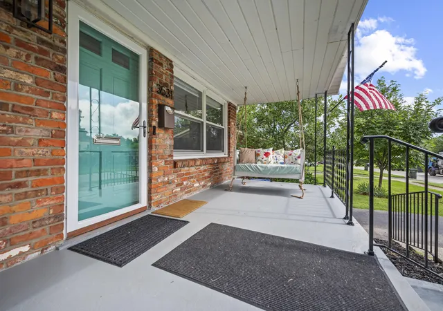 Photo 3 of Single family home for sale at 3531 Brookview Dr, Lexington, KY 40517 | MLS# 26020986 | Listing updated on 2026-09-15