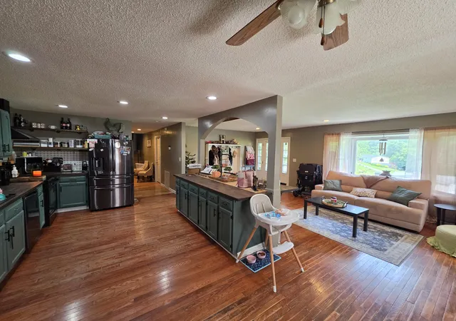 Photo 19 of Single family home for sale at 144 Mathel Hl Rd, Pineville, KY 40977 | MLS# 26019014 | Listing updated on 2026-08-04