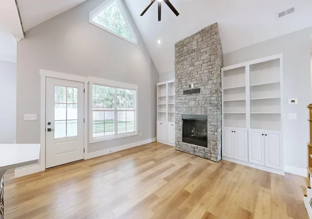 Photo 3 of Single family home for sale at 1031 Southwind Dr, Paducah, KY 42001 | MLS# 26019675 | Listing updated on 2026-09-12