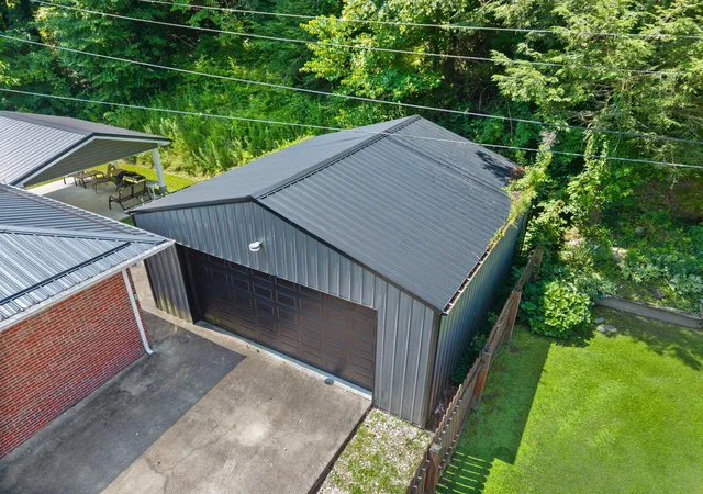 Photo 4 of Single family home for sale at 171 Clark Dr, Prestonsburg, KY 41653 | MLS# 26019028 | Listing updated on 2026-08-03