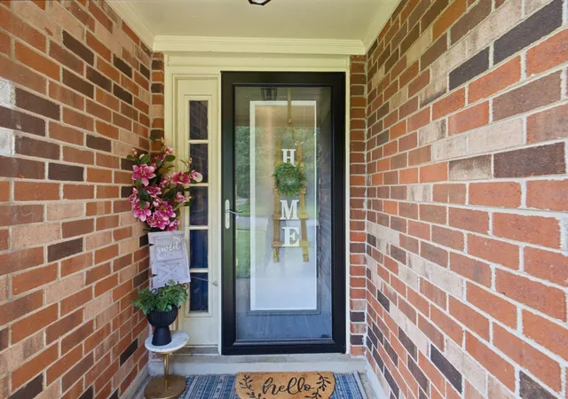 Photo 3 of Single family home for sale at 3341 Featherston Dr, Lexington, KY 40515 | MLS# 26019417 | Listing updated on 2026-08-19