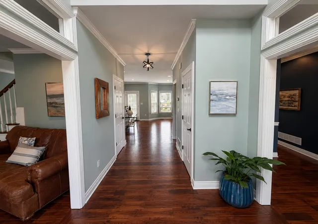 Photo 3 of Single family home for sale at 4665 Saron Dr, Lexington, KY 40515 | MLS# 26019066 | Listing updated on 2026-10-13