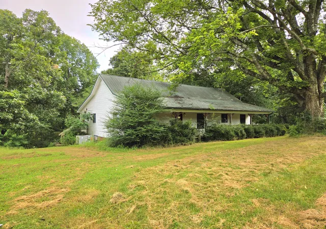 Photo 1 of Sale Pending at 642 Oakley Rd, Benton, KY 42025 | MLS# 26019193 | Listing updated on 2026-08-27