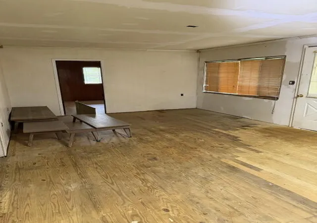 Photo 3 of Single family home for sale at 1729 N Hwy 413 Baxter, Baxter, KY 40806 | MLS# 26019099 | Listing updated on 2026-07-19