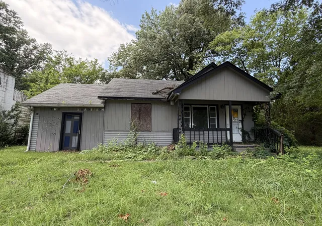 Photo 1 of Single family home for sale at 1419 Bloomfield Ave, Paducah, KY 42001 | MLS# 26019083 | Listing updated on 2026-07-25