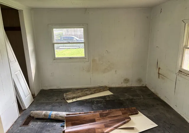 Photo 29 of Sale Pending at 306 3rd Street, Pineville, KY 40977 | MLS# 26019100 | Listing updated on 2026-09-13