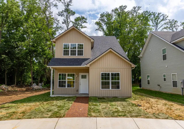 Single family home for sale at 716 Harrison Tr, Lexington, KY 40505 | MLS# 26019214 | Listing updated on 2026-08-18