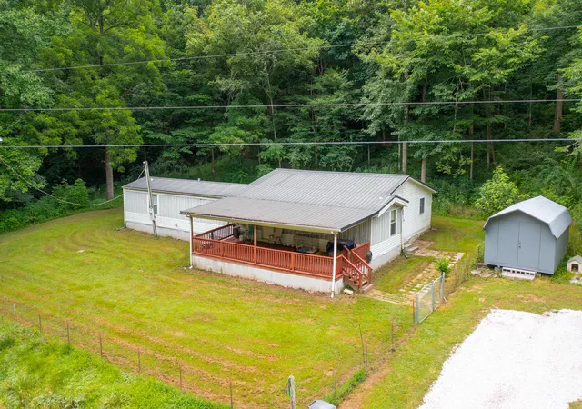 Photo 2 of Single family home for sale at 501 Left Frk Moore Crk Rd, Fourmile, KY 40939 | MLS# 26019129 | Listing updated on 2026-08-25