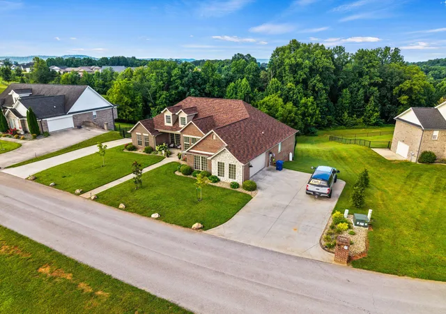 Photo 2 of Single family home for sale at 367 Natures Valley Dr, Somerset, KY 42503 | MLS# 26019141 | Listing updated on 2026-09-01