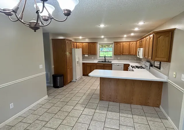 Photo 4 of Sale Pending at 153 Webster Ln, Calvert City, KY 42029 | MLS# 26020163 | Listing updated on 2026-09-23