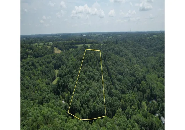 Photo 2 of Land for sale at 1590 Shryocks Fry Rd, Versailles, KY 40383 | MLS# 26020540 | Listing updated on 2026-09-14