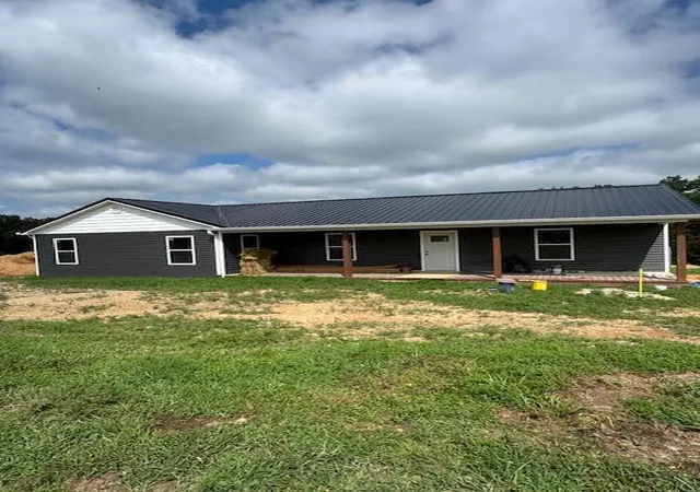 Photo 1 of Single family home for sale at 541 Rosemont Rd #A, Irvine, KY 40336 | MLS# 26019170 | Listing updated on 2026-07-20