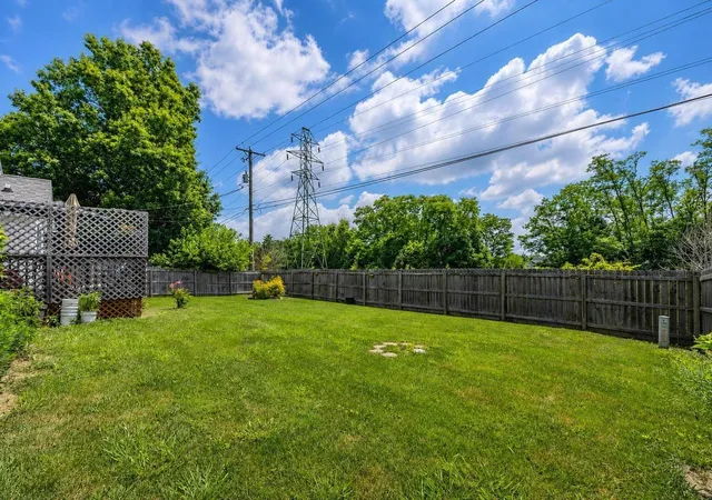 Photo 2 of Single family home for sale at 1079 Ashley Way, Lawrenceburg, KY 40342 | MLS# 26019176 | Listing updated on 2026-08-25