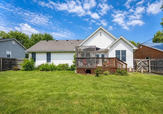 Photo 3 of Single family home for sale at 1079 Ashley Way, Lawrenceburg, KY 40342 | MLS# 26019176 | Listing updated on 2026-08-25