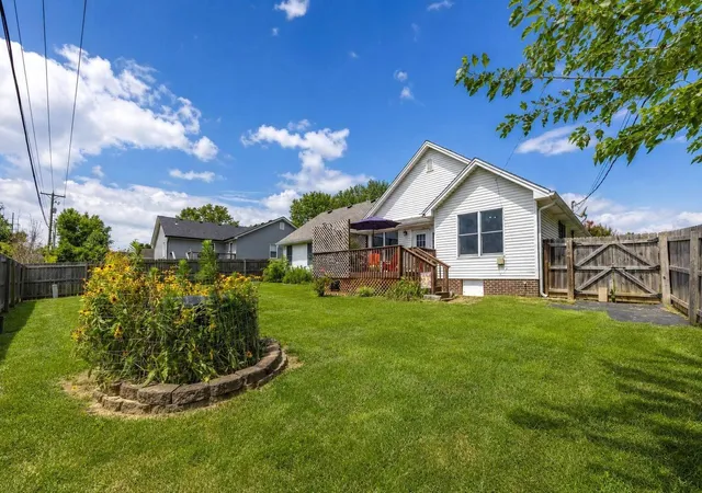 Photo 4 of Single family home for sale at 1079 Ashley Way, Lawrenceburg, KY 40342 | MLS# 26019176 | Listing updated on 2026-08-25