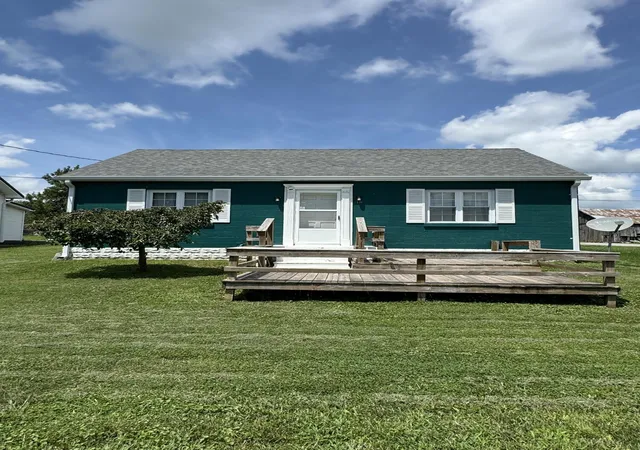 Photo 1 of Single family home for sale at 449 Mooreland Ave, Harrodsburg, KY 40330 | MLS# 26019195 | Listing updated on 2026-08-28