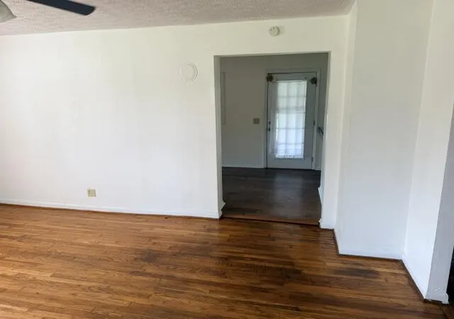 Photo 4 of Single family home for sale at 309 Burdette St, Berea, KY 40403 | MLS# 26021313 | Listing updated on 2026-10-06