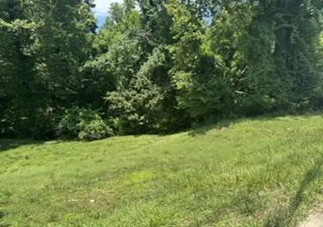 Photo 2 of Land for sale at 1825 Belmont St, Ashland, KY 41101 | MLS# 26019661 | Listing updated on 2026-08-13