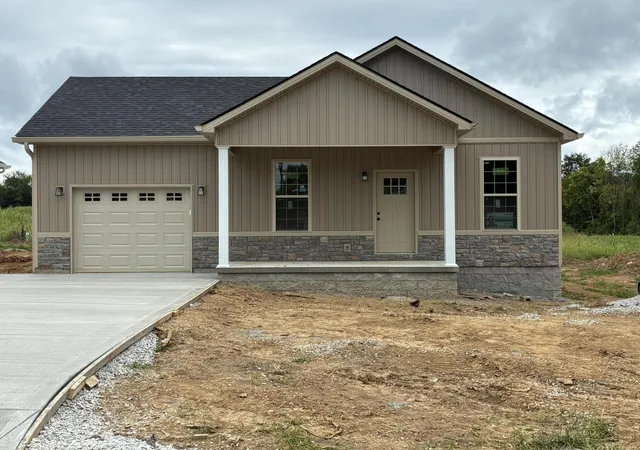 Photo 1 of Sale Pending at 528 Jones St, Harrodsburg, KY 40330 | MLS# 26019526 | Listing updated on 2026-08-28