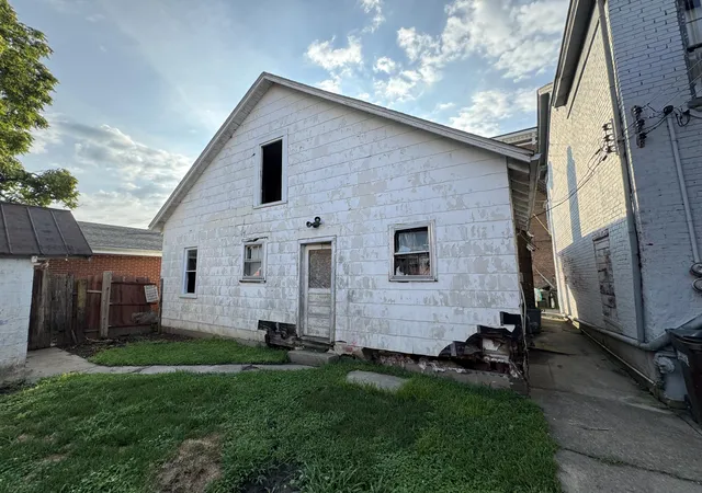 Photo 2 of Single family home for sale at 217 Chapel St, Falmouth, KY 41040 | MLS# 26019496 | Listing updated on 2026-08-13