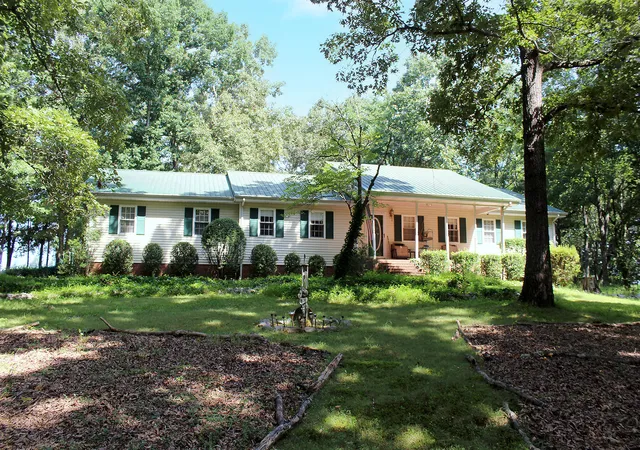 Photo 1 of Single family home for sale at 254 Kirk Ridge Rd, Murray, KY 42071 | MLS# 26019325 | Listing updated on 2026-07-21