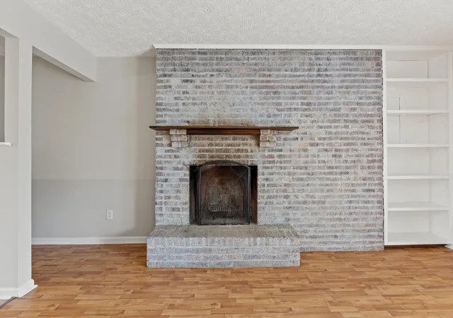 Photo 3 of House for sale at 1200 Tishoff Dr, Lexington, KY 40502 | MLS# 26019671 | Listing updated on 2026-09-11