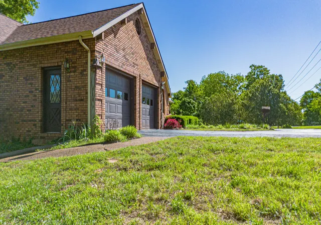Photo 4 of Single family home for sale at 2331 US 60, Marion, KY 42064 | MLS# 26019247 | Listing updated on 2026-07-20