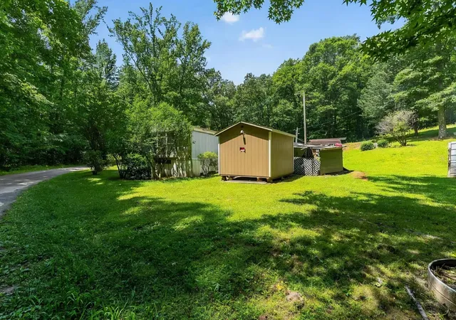 Photo 3 of Sale Pending at 293 Thomas Dr, Murray, KY 42071 | MLS# 26019255 | Listing updated on 2026-08-03