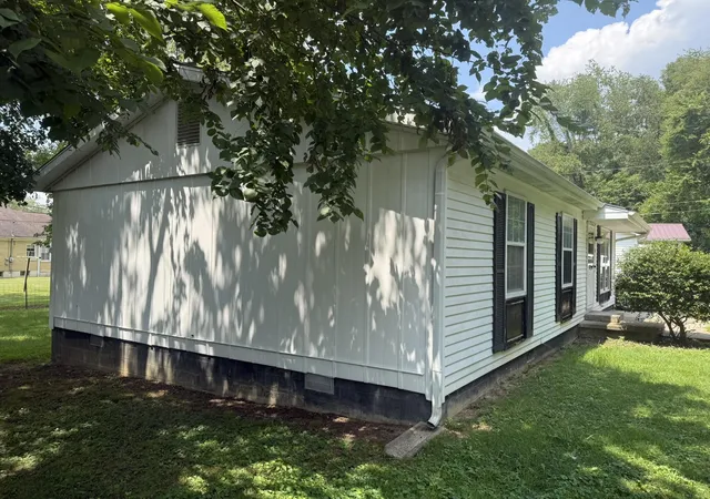 Photo 3 of Sale Pending at 98 Cooper St, Vanceburg, KY 41179 | MLS# 26019272 | Listing updated on 2026-08-10
