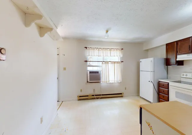 Photo 4 of Sale Pending at 98 Cooper St, Vanceburg, KY 41179 | MLS# 26019272 | Listing updated on 2026-08-10