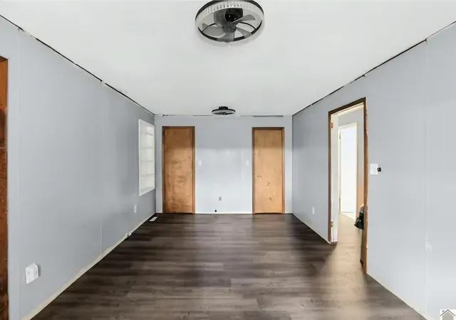Photo 3 of Sale Pending at 313 N Padgett St, Morganfield, KY 42437 | MLS# 26019269 | Listing updated on 2026-09-05
