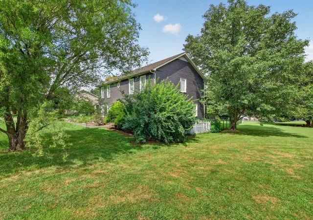 Photo 3 of Single family home for sale at 1013 Ballard Ln, Madisonville, KY 42431 | MLS# 26019275 | Listing updated on 2026-07-31