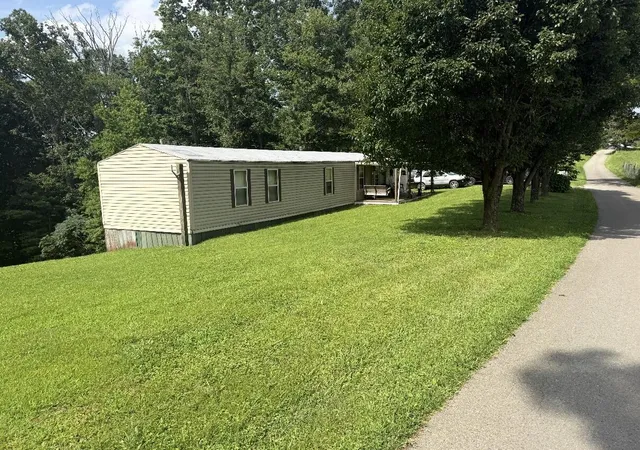 Photo 2 of Single family home for sale at 566 Ebon Rd, Wellington, KY 40387 | MLS# 26022835 | Listing updated on 2026-08-21