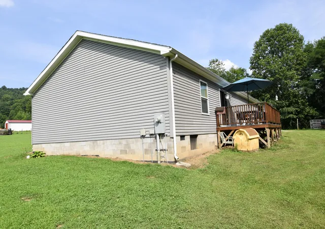 Photo 4 of Single family home for sale at 444 May Holw Rd, Tollesboro, KY 41189 | MLS# 26019315 | Listing updated on 2026-09-19