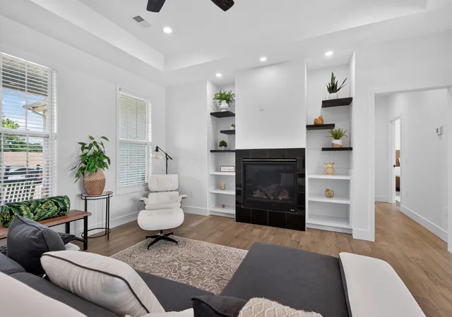 Photo 2 of Single family home for sale at 102 Jessamine Ave, Nicholasville, KY 40356 | MLS# 26019312 | Listing updated on 2026-08-05
