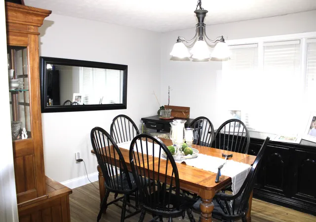 Photo 4 of Single family home for sale at 460 Combs Cir, London, KY 40744 | MLS# 26019352 | Listing updated on 2026-09-30