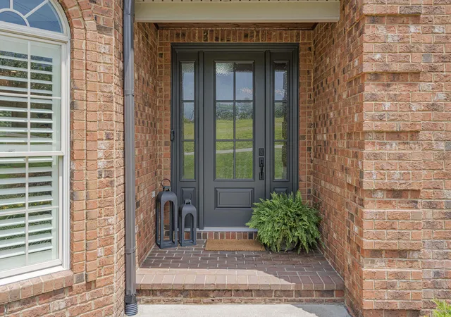 Photo 4 of Single family home for sale at 216 Avawam Dr, Richmond, KY 40475 | MLS# 26019519 | Listing updated on 2026-08-14