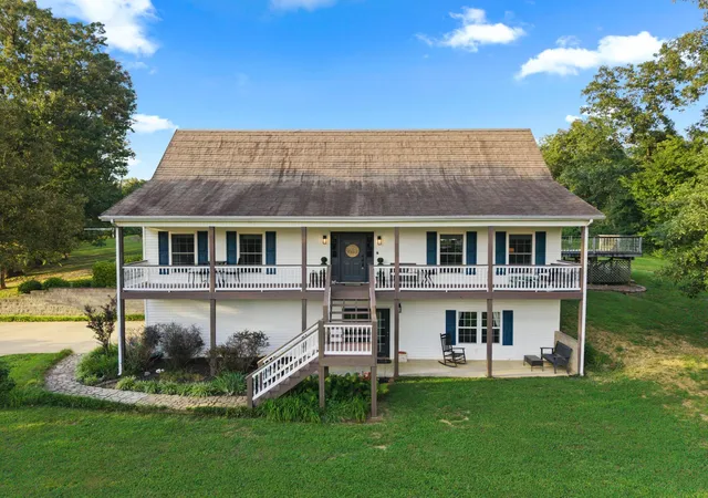 Photo 2 of Sale Pending at 361 New Hope Rd, Calvert City, KY 42029 | MLS# 26019833 | Listing updated on 2026-09-15