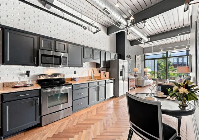 Photo 3 of Sale Pending at 515 W Main St #211, Lexington, KY 40507 | MLS# 26021104 | Listing updated on 2026-08-07