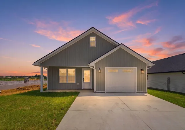Photo 2 of Single family home for sale at 186 Charles Carr Dr, Harrodsburg, KY 40330 | MLS# 26019385 | Listing updated on 2026-08-26