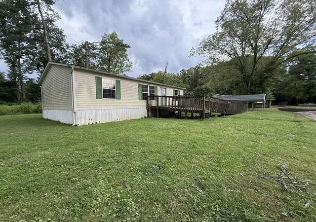 Photo 1 of Sale Pending at 13 Duncan Ln, Middlesboro, KY 40965 | MLS# 26019353 | Listing updated on 2026-09-02