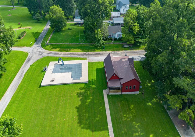 Photo 2 of Sale Pending at 117 Broadway St, Marion, KY 42064 | MLS# 26019395 | Listing updated on 2026-09-08