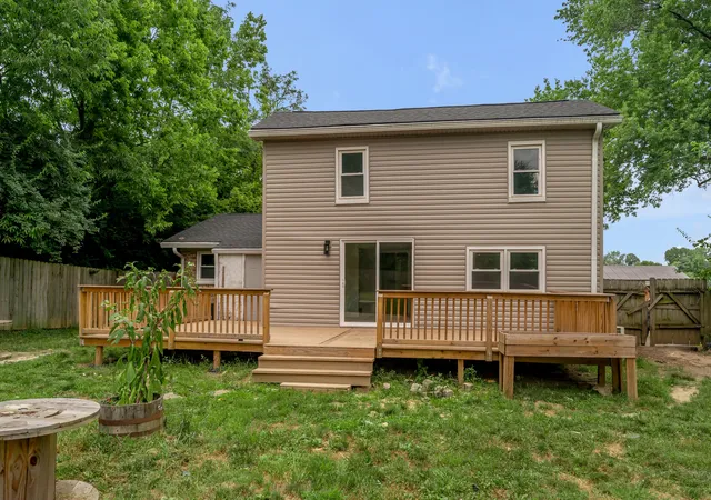Photo 1 of Single family home for sale at 2434 Seine Rd, Lexington, KY 40504 | MLS# 26019540 | Listing updated on 2026-09-14