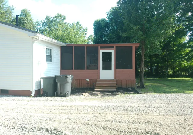 Photo 4 of Single family home for sale at 2631 Husband Rd, Paducah, KY 42003 | MLS# 26019398 | Listing updated on 2026-09-14