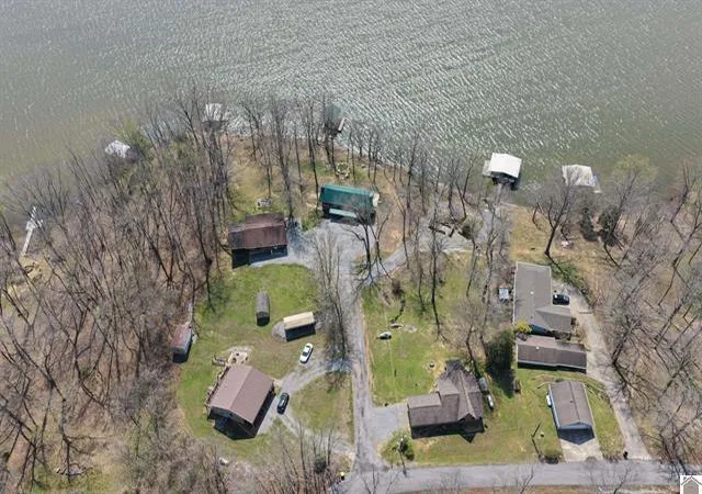 Photo 3 of Single family home for sale at 44 Gabby Ln, Cadiz, KY 42211 | MLS# 26019402 | Listing updated on 2026-08-04