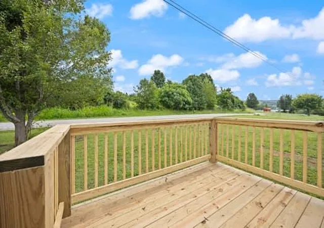 Photo 3 of Single family home for sale at 90 Kelsey Dr, Mount Vernon, KY 40456 | MLS# 26019413 | Listing updated on 2026-09-16